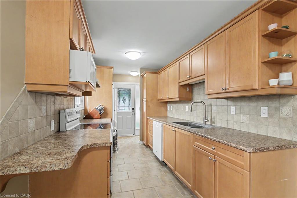 B-484 Redfox Road Property Photo 4
