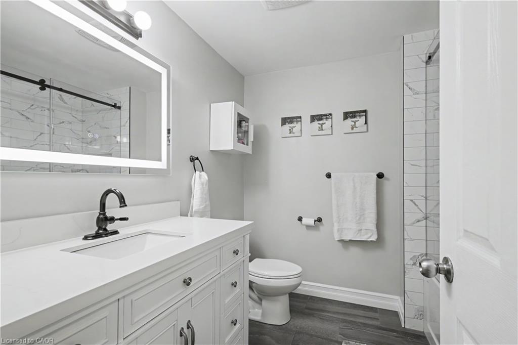 B-484 Redfox Road Property Photo 14