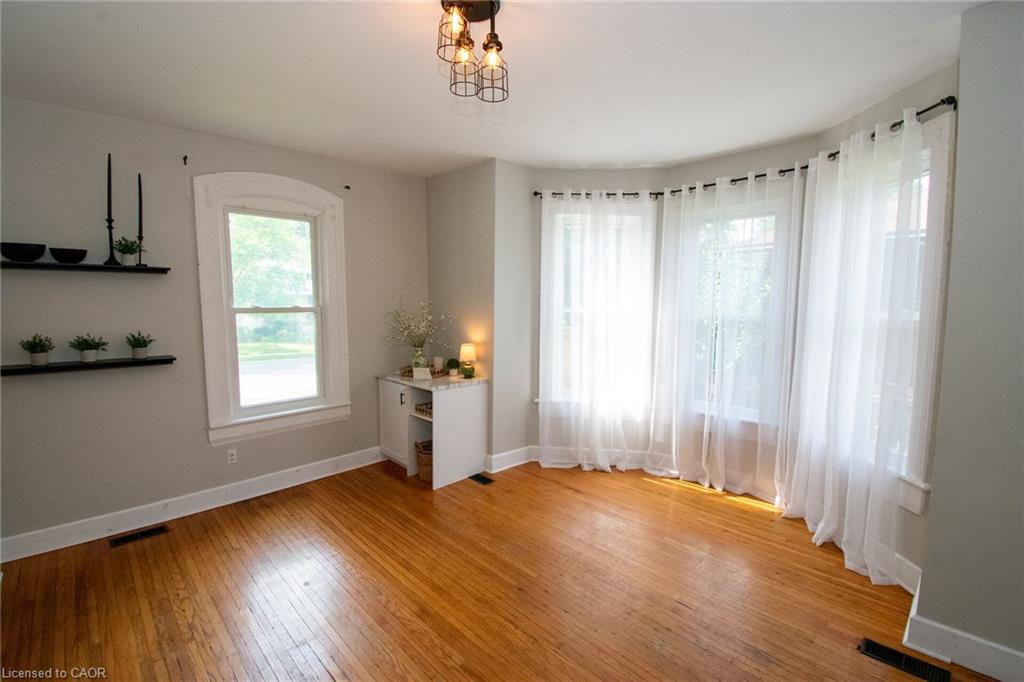 820 Cedar Street Property Photo 13