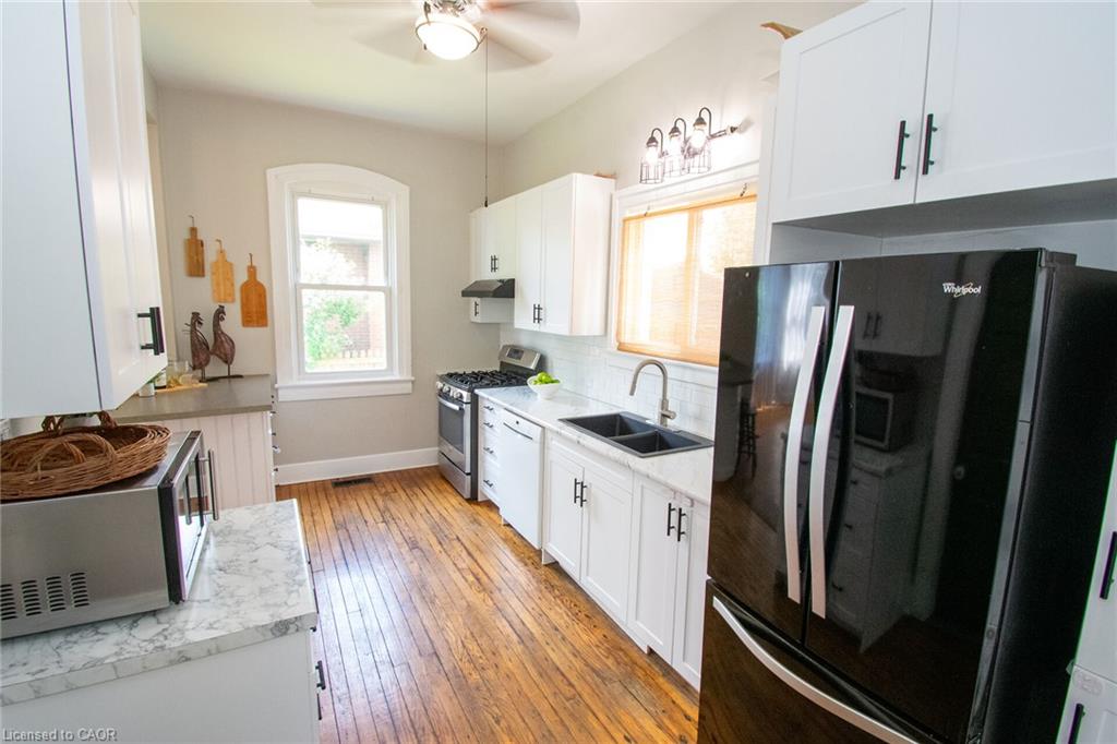 820 Cedar Street Property Photo 18