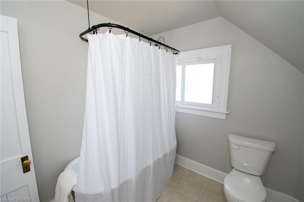 820 Cedar Street Property Photo 32