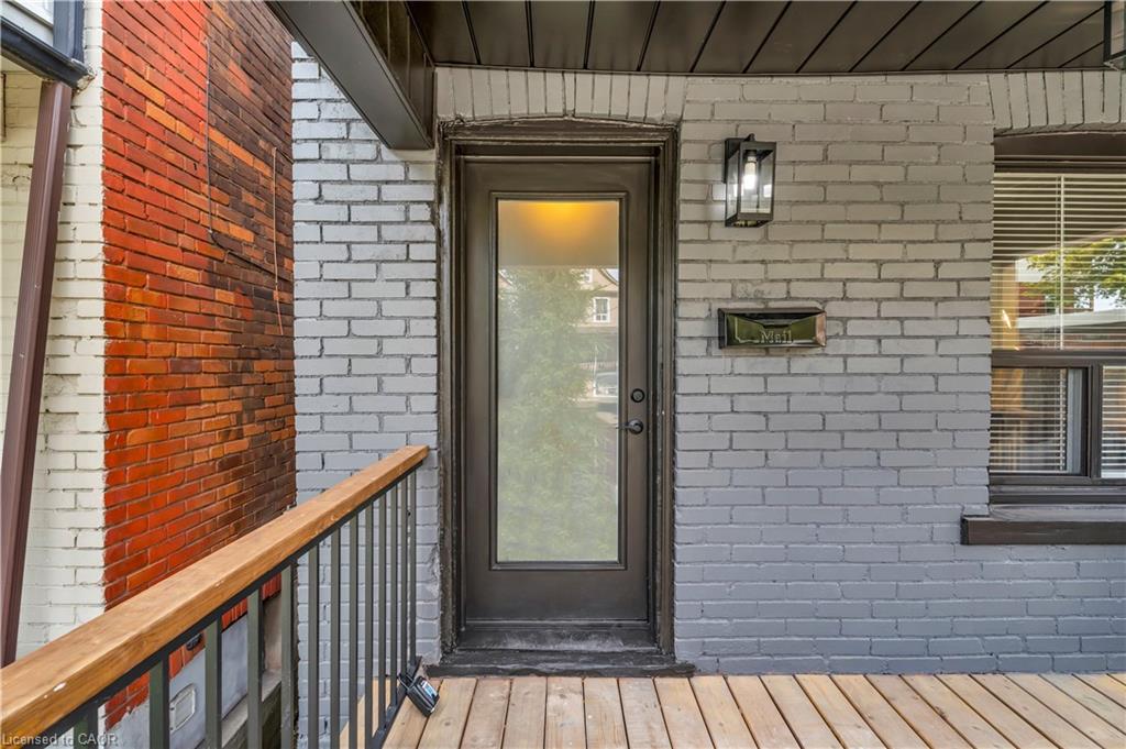 10 Gordon Street Property Photo 2