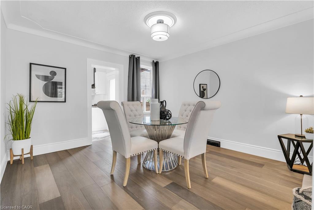 10 Gordon Street Property Photo 10