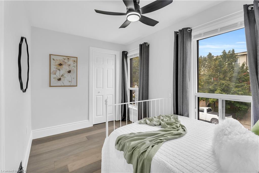 10 Gordon Street Property Photo 23
