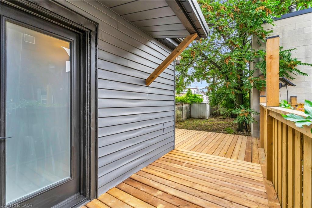 10 Gordon Street Property Photo 27
