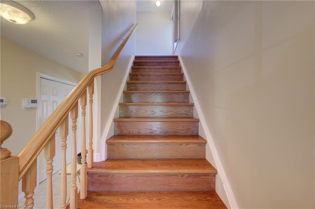 323 Hidden Creek Drive Property Photo 21
