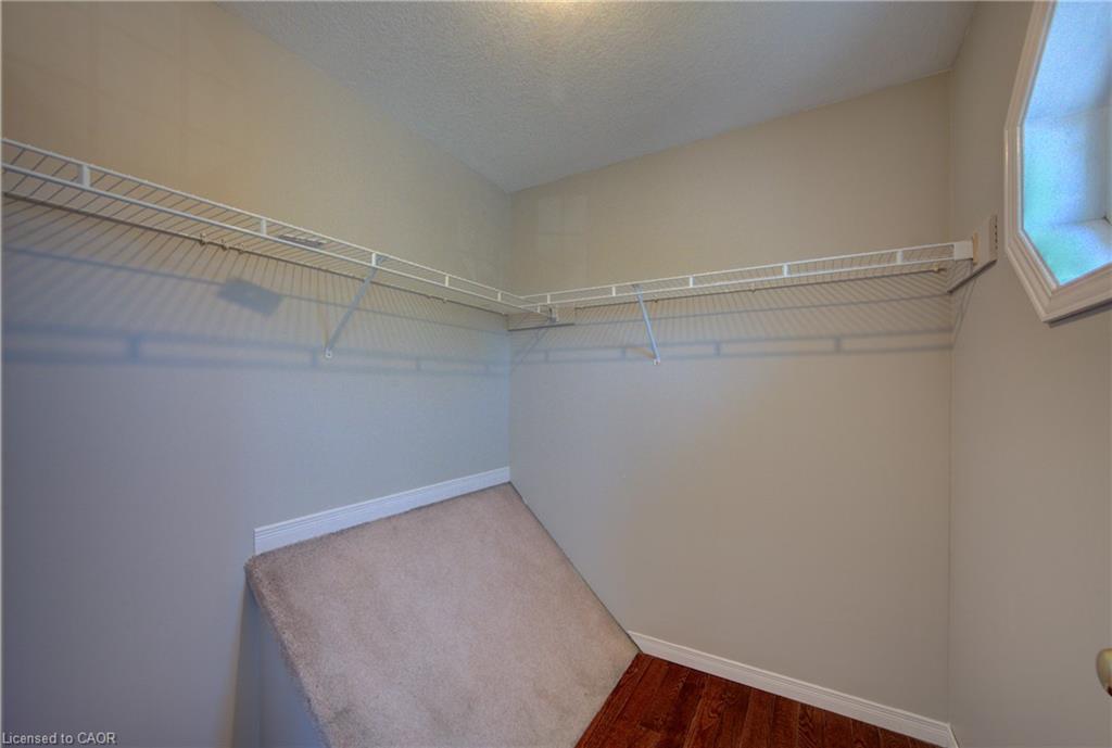 323 Hidden Creek Drive Property Photo 27