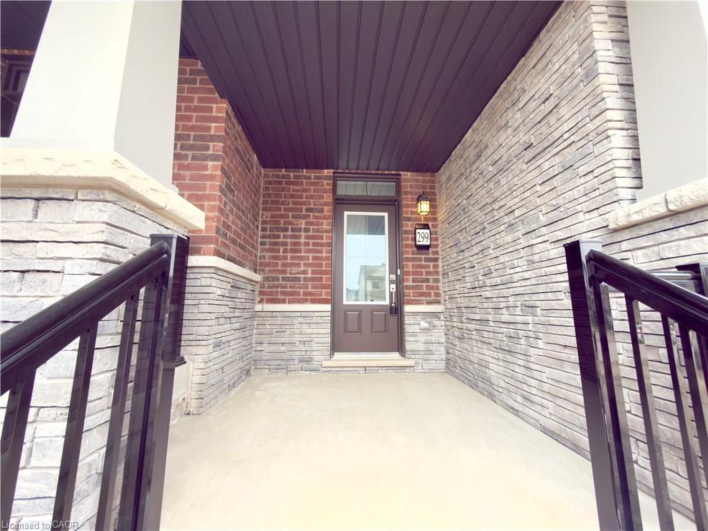 299 Starlight Avenue Property Photo 2