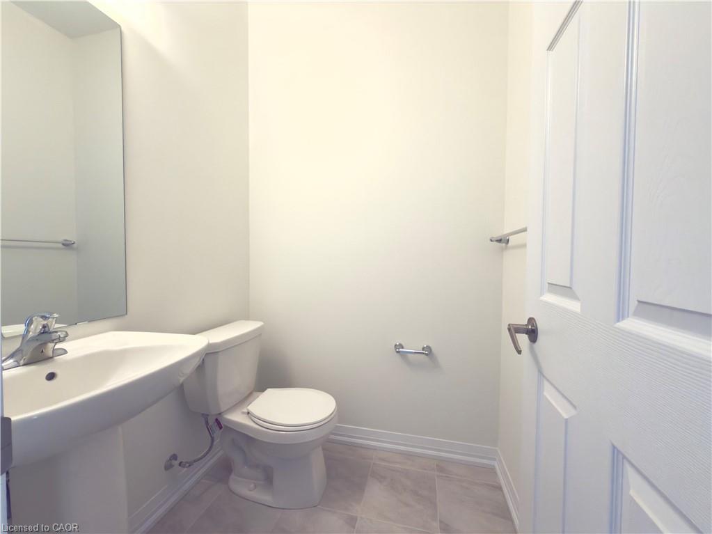 299 Starlight Avenue Property Photo 4