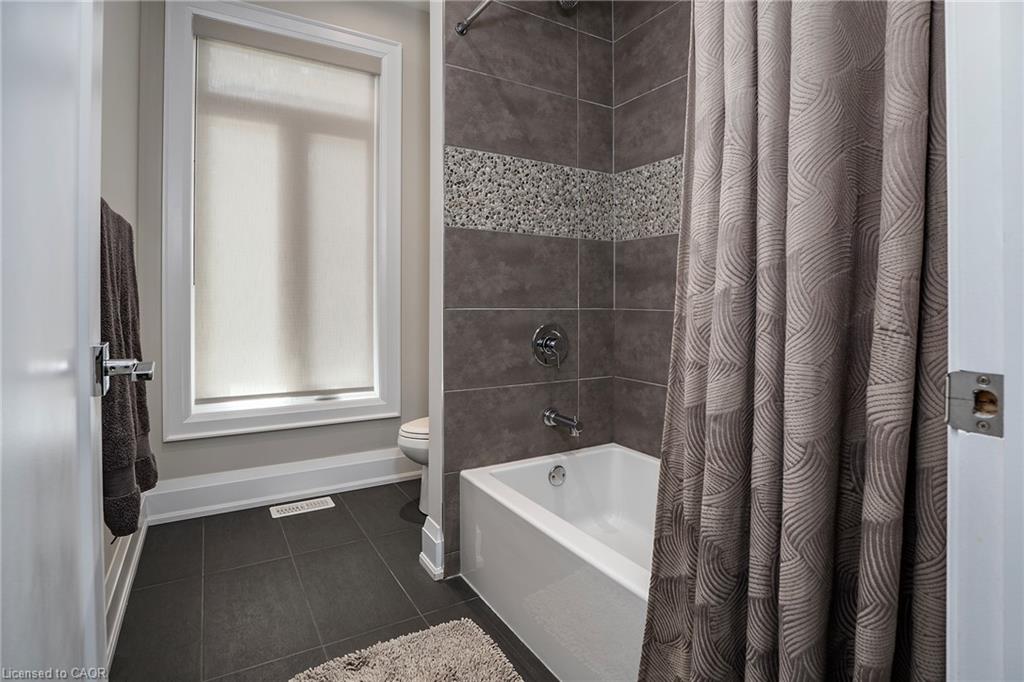 71 Lloyminn Avenue Property Photo 21