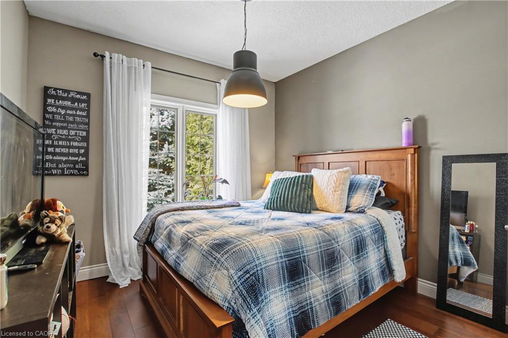2 Irongate Drive Property Photo 19