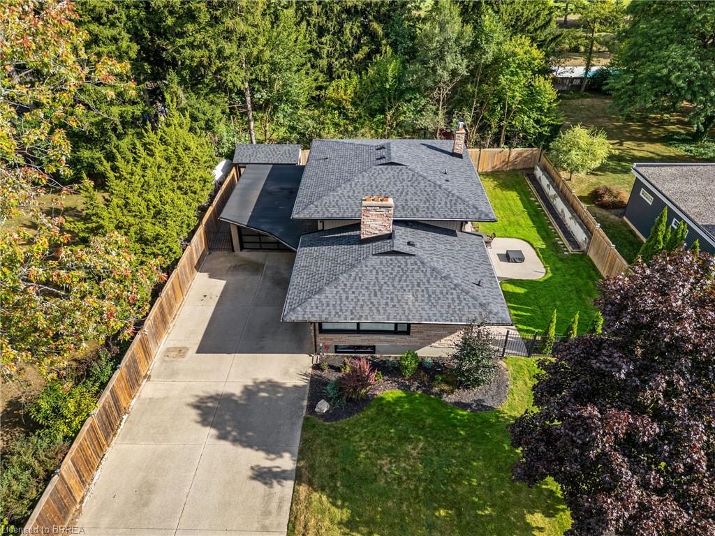10 Stymie Boulevard Property Photo 2