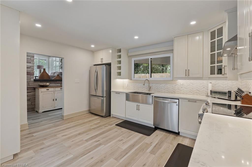 10 Stymie Boulevard Property Photo 11