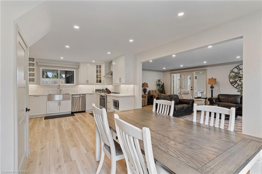 10 Stymie Boulevard Property Photo 14