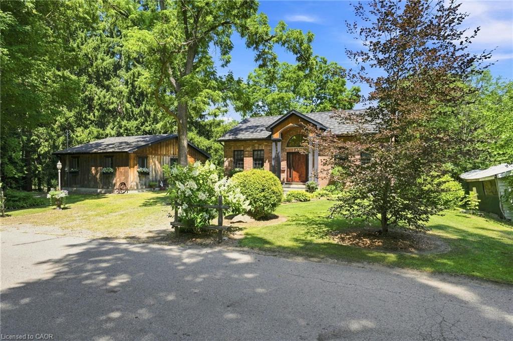 376 Moxley Road Property Photo 2