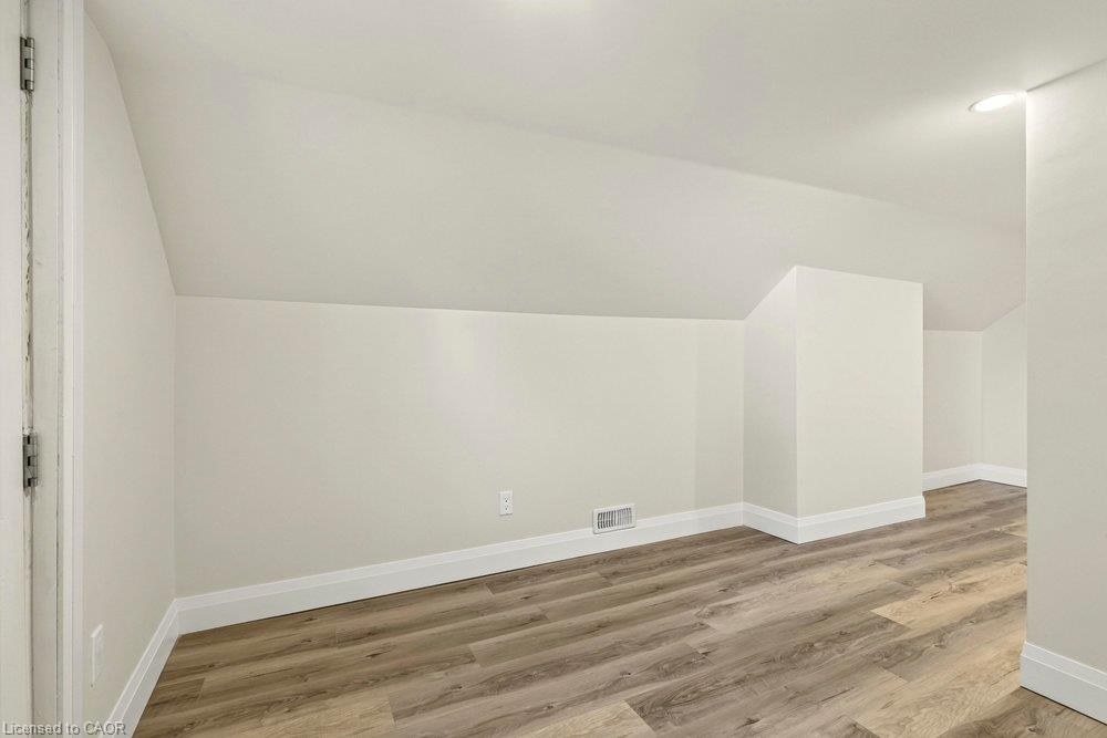 95 Chetwood Street Property Photo 31