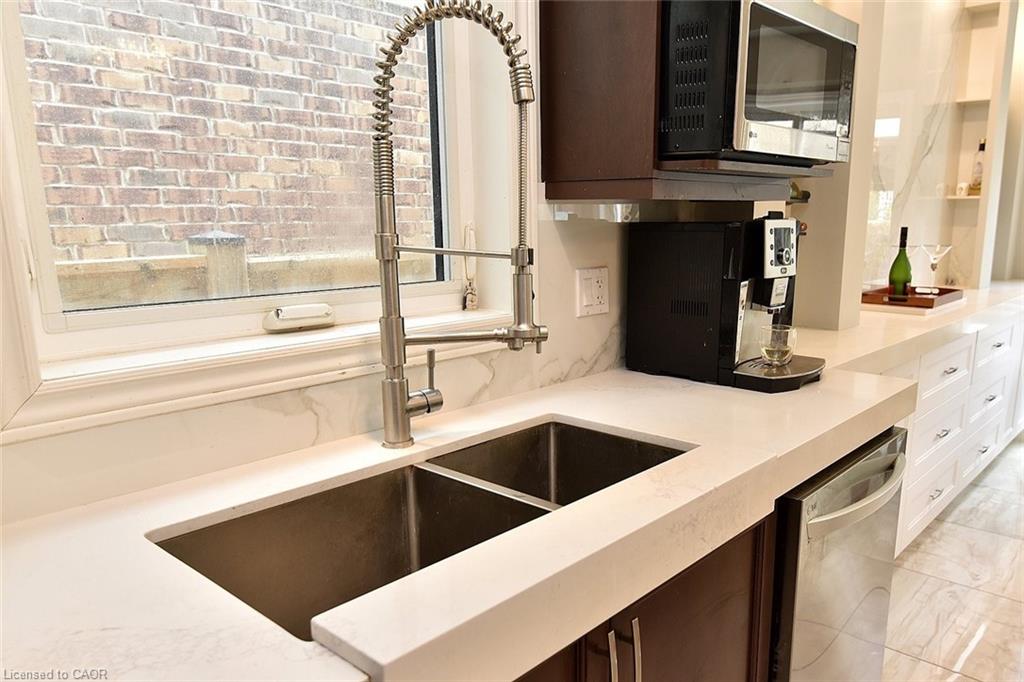 74 Lampman Drive Property Photo 13