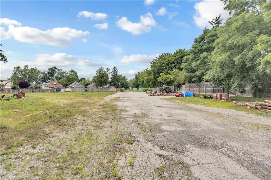 9 James Street Property Photo 41