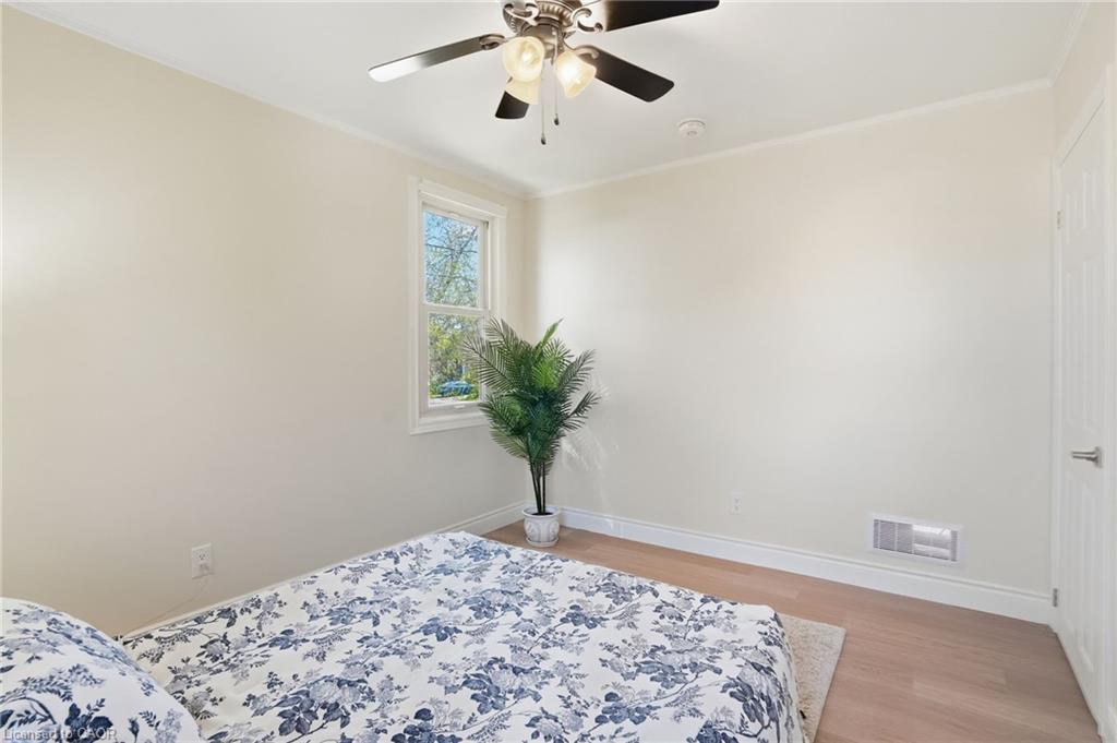 894 Garth Street Property Photo 18