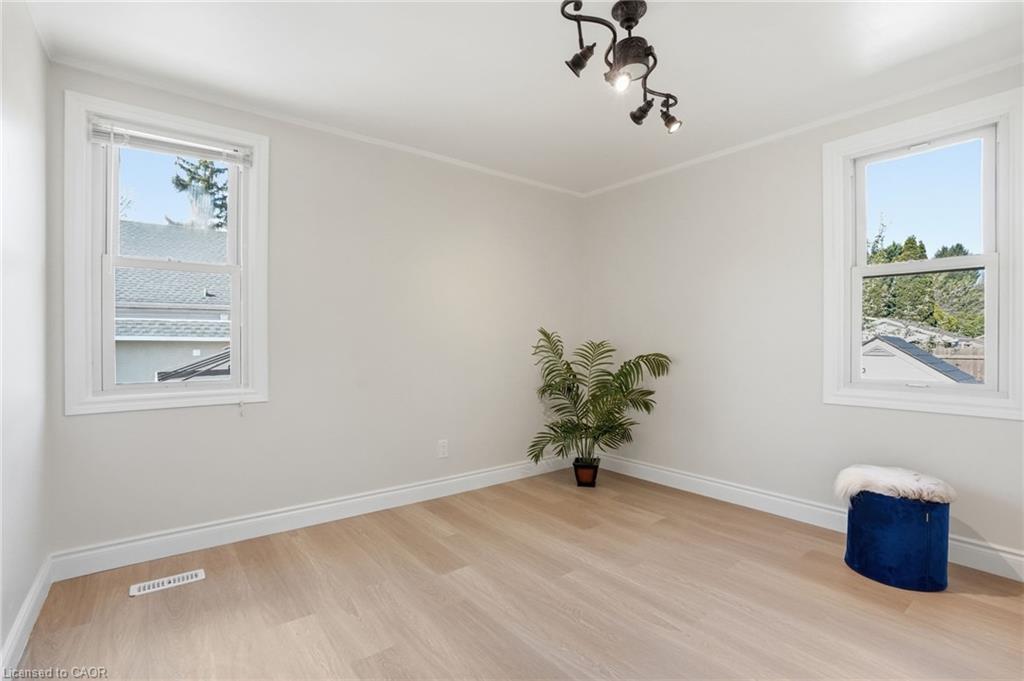894 Garth Street Property Photo 21