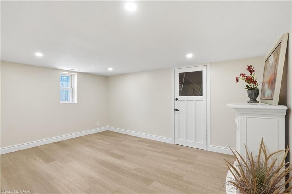 894 Garth Street Property Photo 25