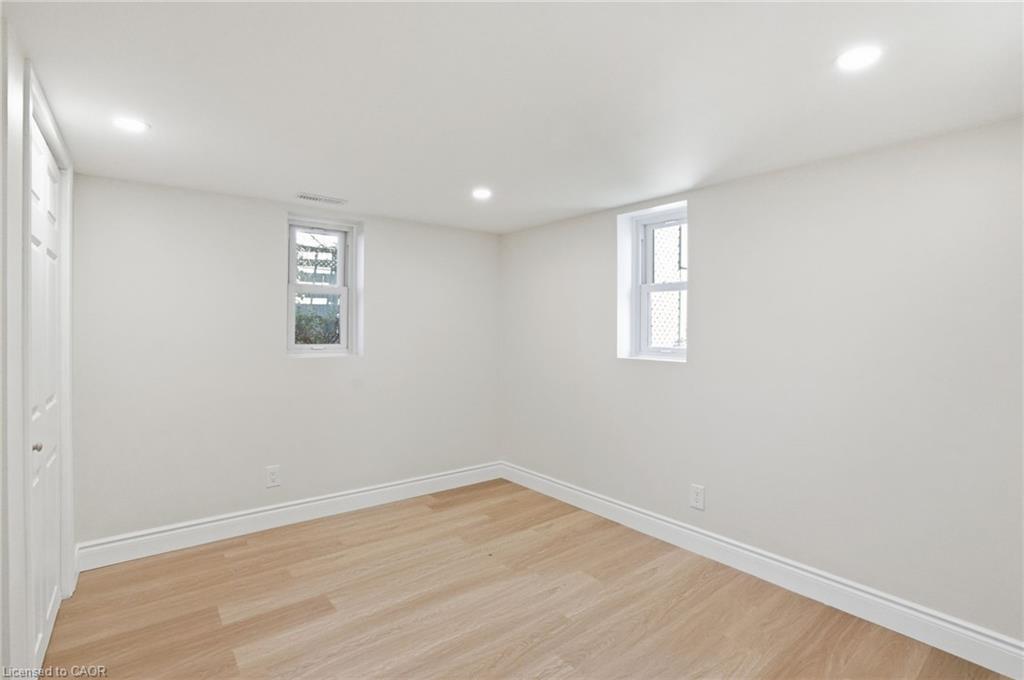 894 Garth Street Property Photo 27