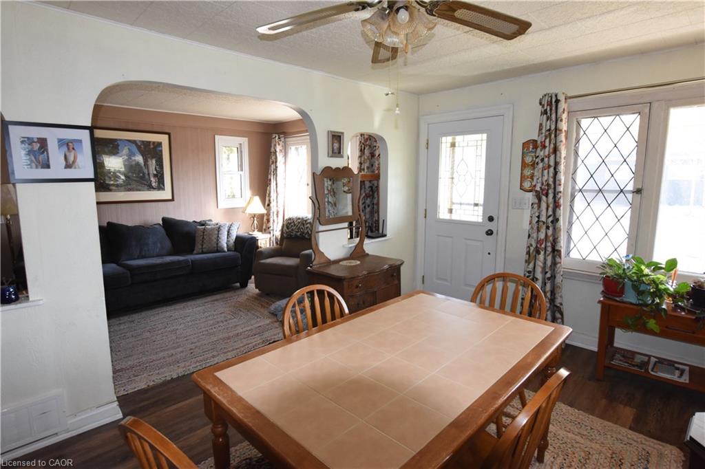 122 Bruce Street Property Photo 3