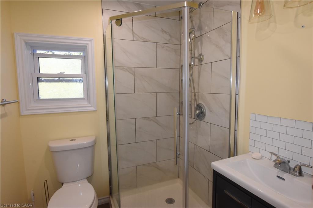 122 Bruce Street Property Photo 14