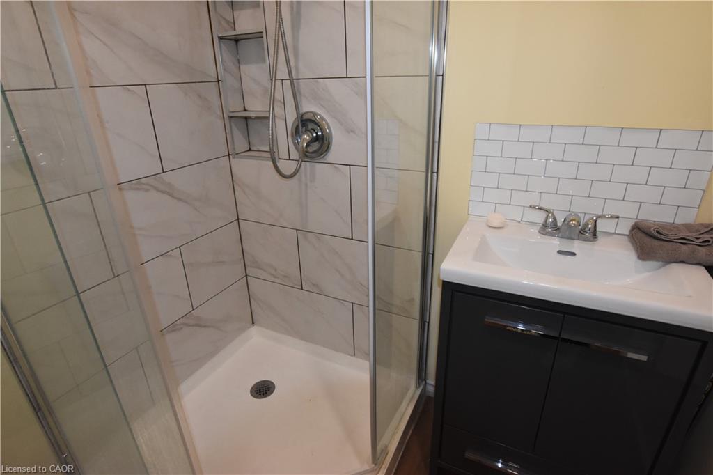 122 Bruce Street Property Photo 16