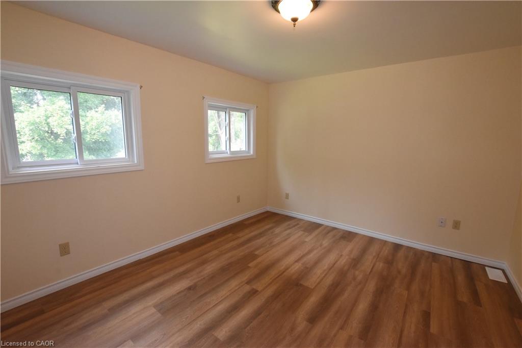 122 Bruce Street Property Photo 21