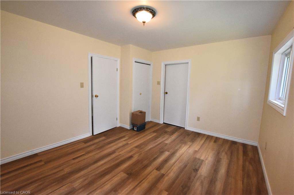 122 Bruce Street Property Photo 22