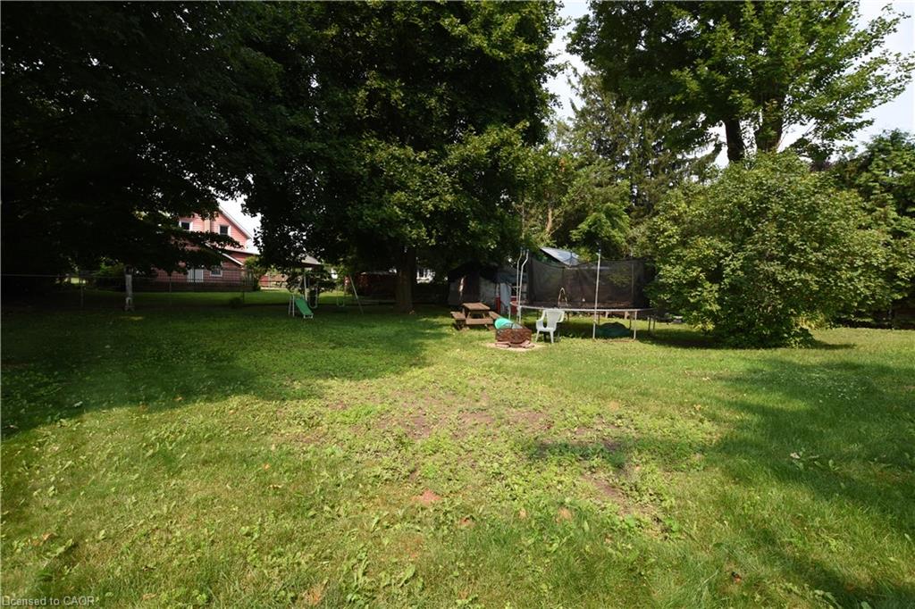 122 Bruce Street Property Photo 26