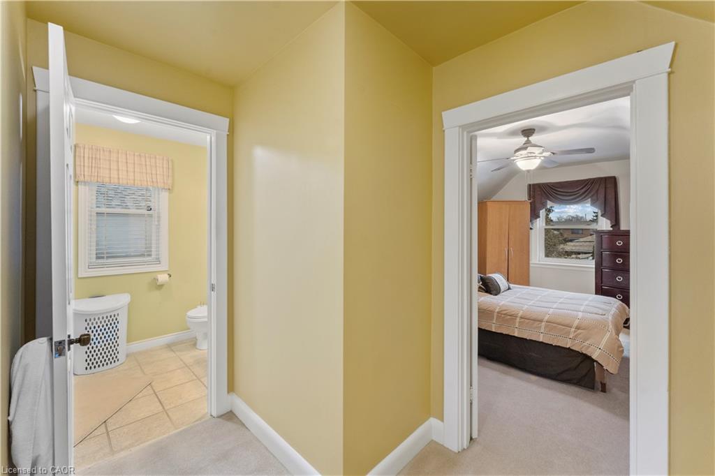 193 Huxley Avenue S Property Photo 28