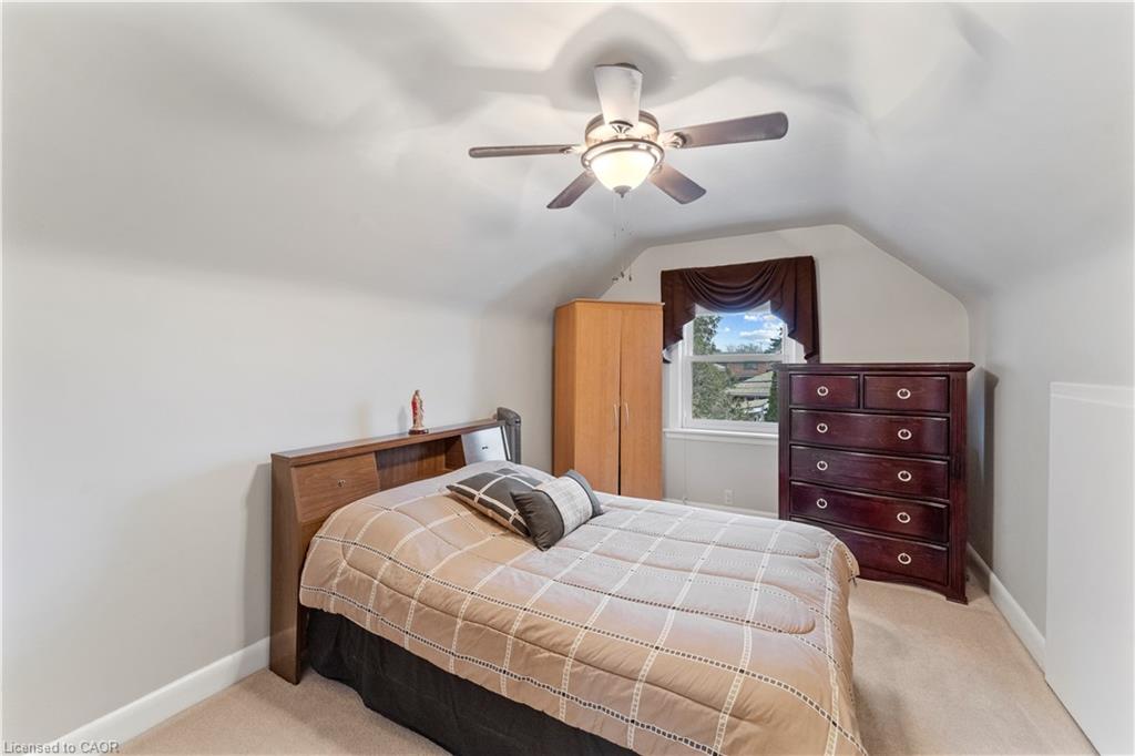 193 Huxley Avenue S Property Photo 29