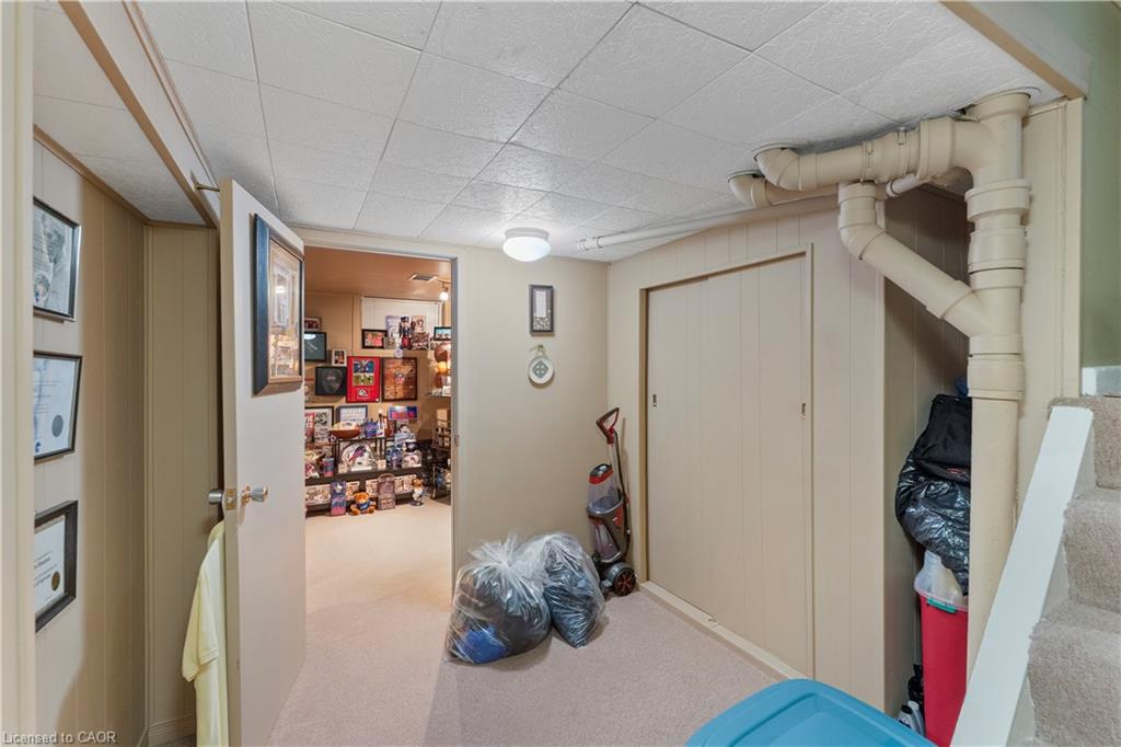 193 Huxley Avenue S Property Photo 32