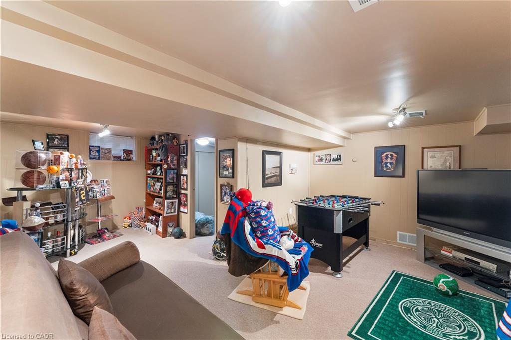 193 Huxley Avenue S Property Photo 35