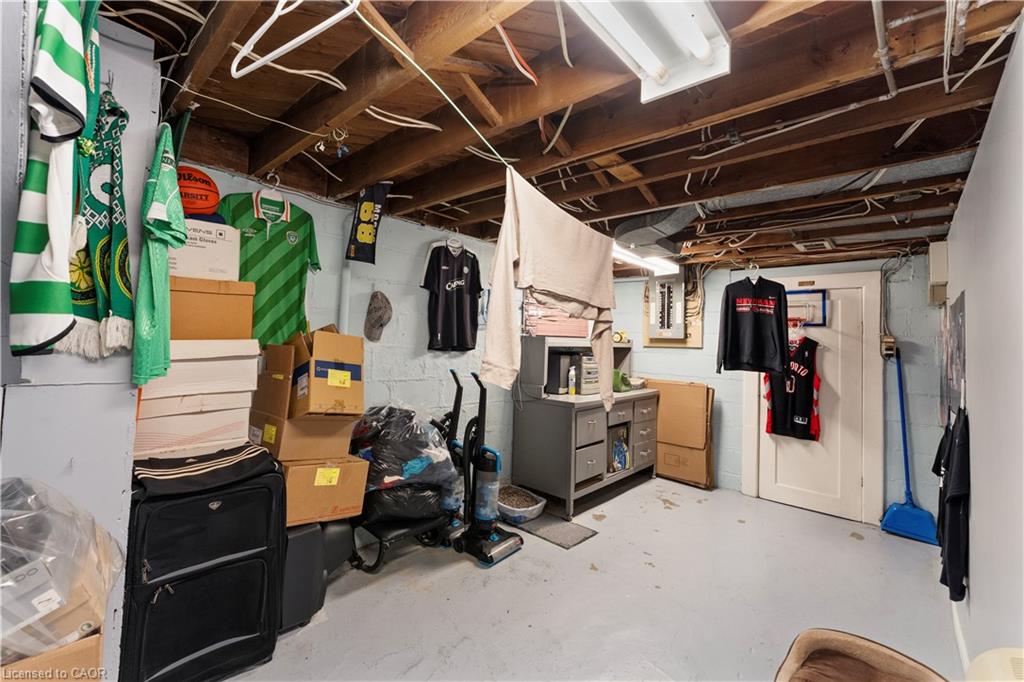 193 Huxley Avenue S Property Photo 37
