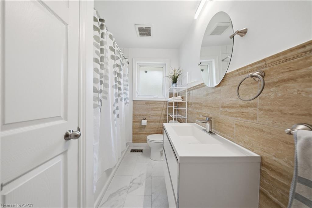 80 Jackson Avenue Property Photo 15