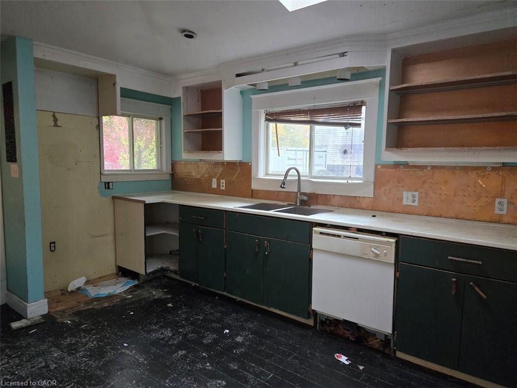 4336 Elgin Street Property Photo 6