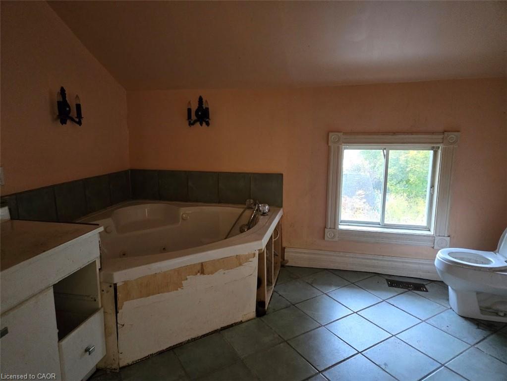 4336 Elgin Street Property Photo 8