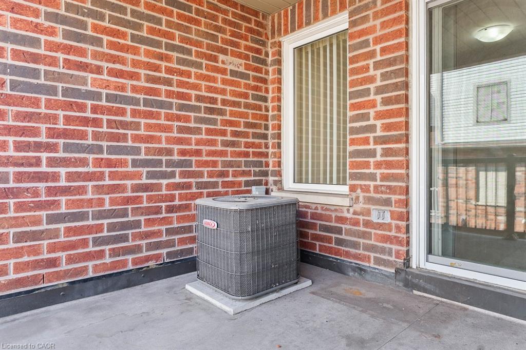 8 Jim Baird Mews Property Photo 23