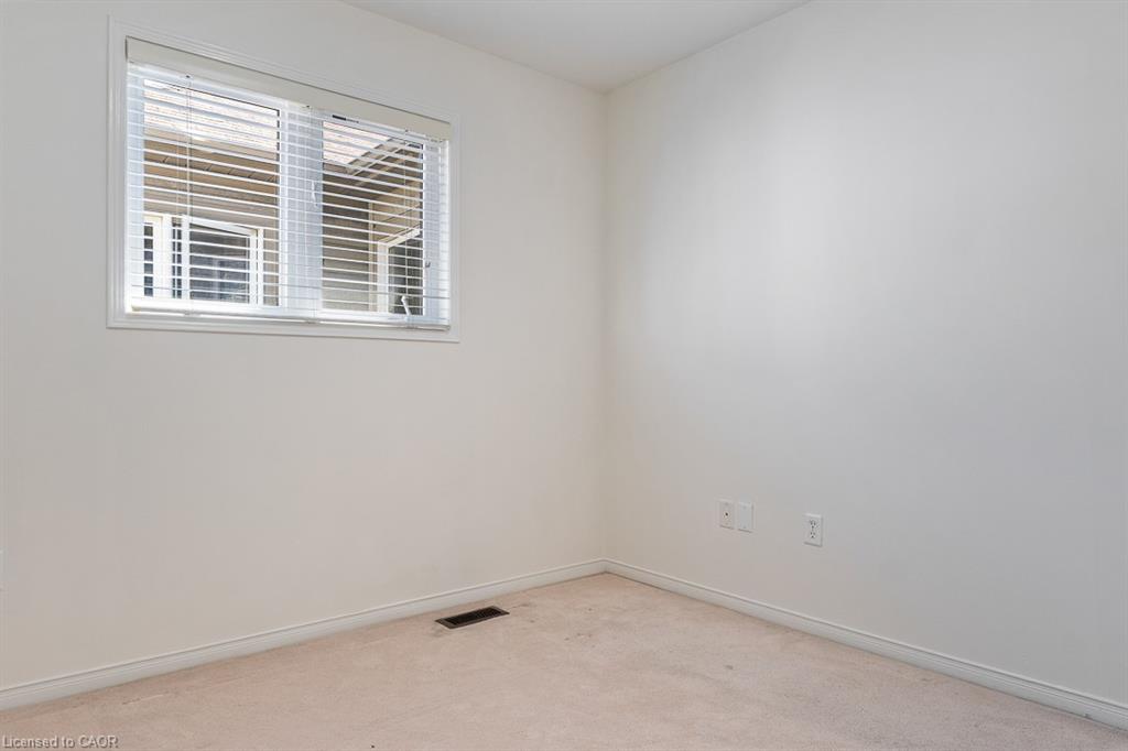 8 Jim Baird Mews Property Photo 42