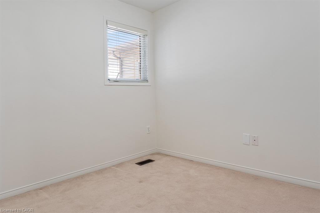 8 Jim Baird Mews Property Photo 44