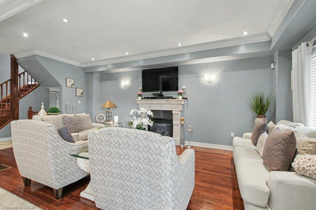 284 Normanhurst Avenue Property Photo 18