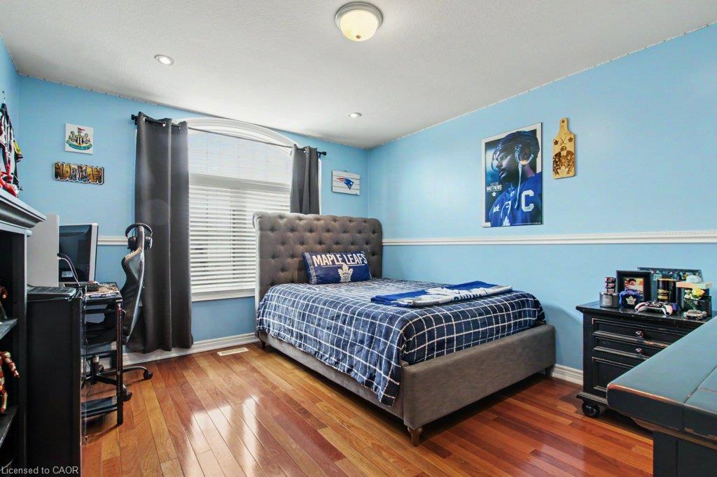 284 Normanhurst Avenue Property Photo 25