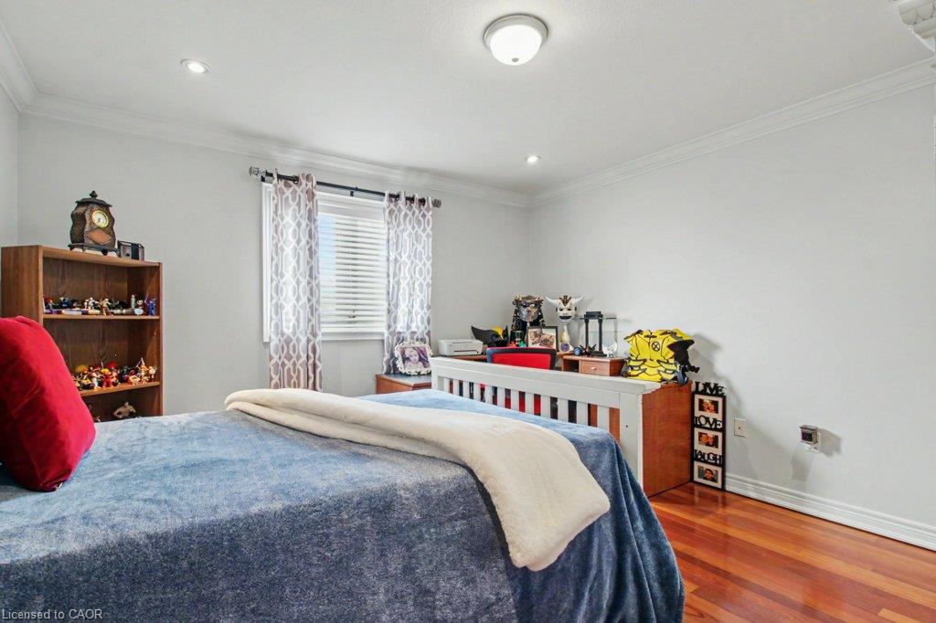 284 Normanhurst Avenue Property Photo 28