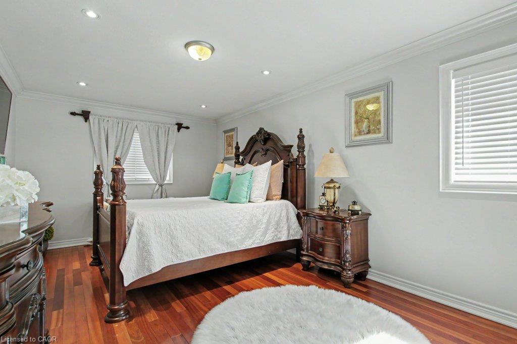 284 Normanhurst Avenue Property Photo 29