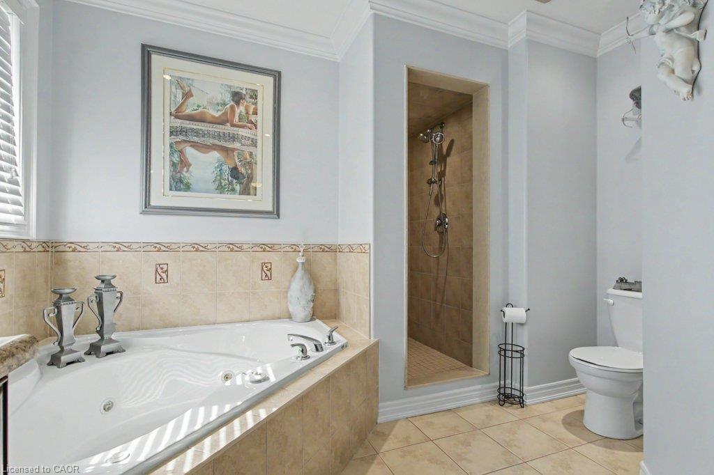 284 Normanhurst Avenue Property Photo 33