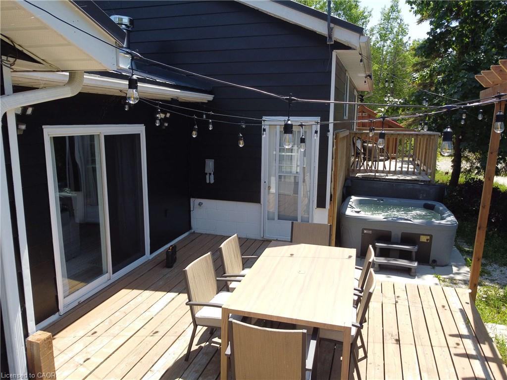 468 Warner Bay Road Property Photo 5