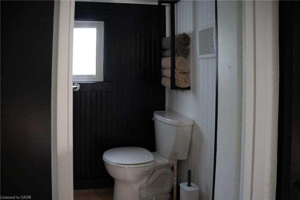 468 Warner Bay Road Property Photo 23
